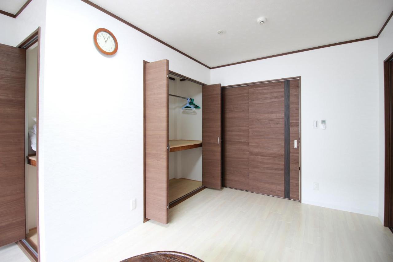 マンションかわた Apartamento Osaca Exterior foto