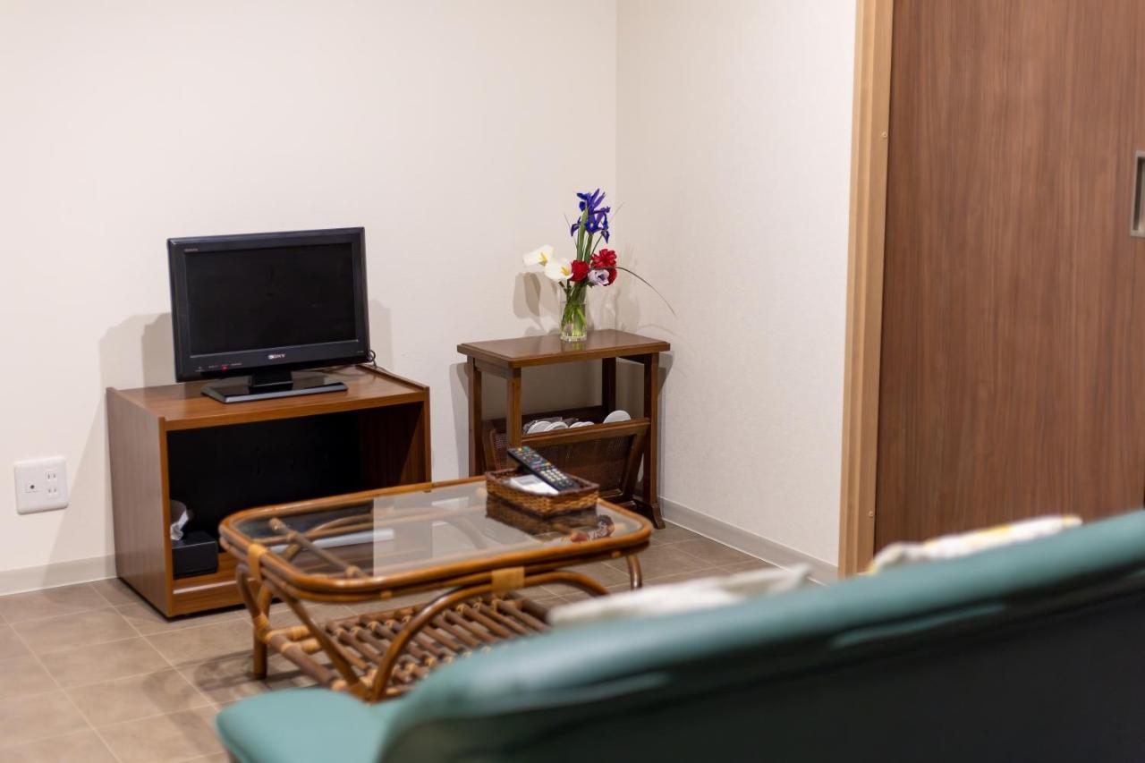 マンションかわた Apartamento Osaca Exterior foto