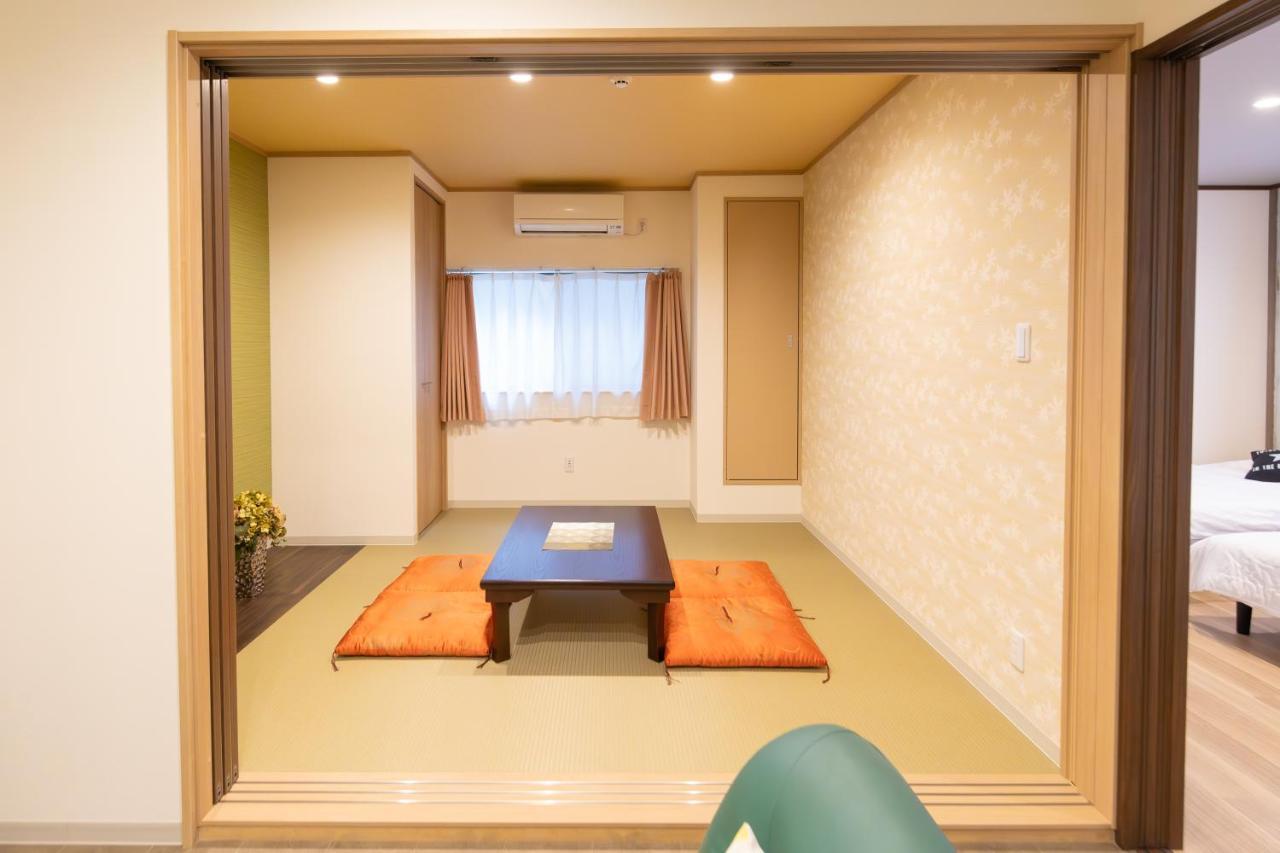 マンションかわた Apartamento Osaca Exterior foto