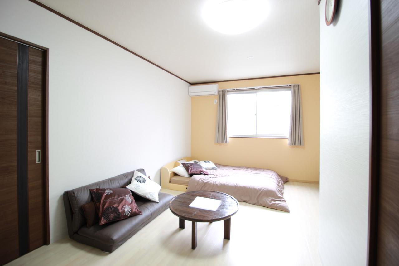 マンションかわた Apartamento Osaca Exterior foto