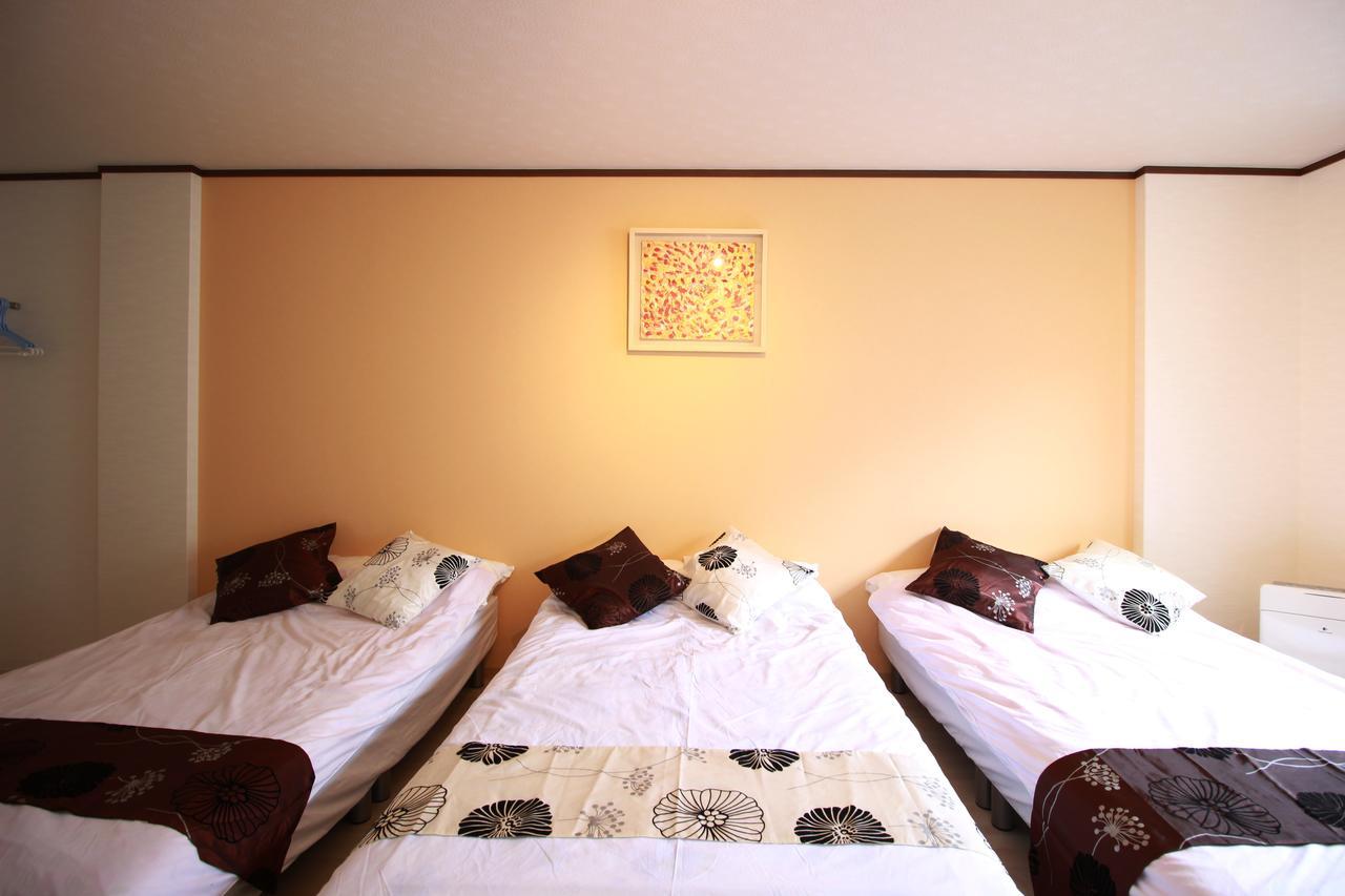 マンションかわた Apartamento Osaca Exterior foto