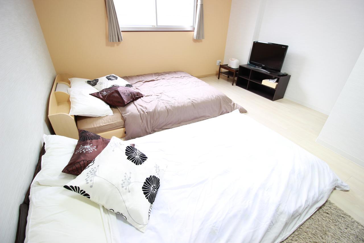 マンションかわた Apartamento Osaca Exterior foto