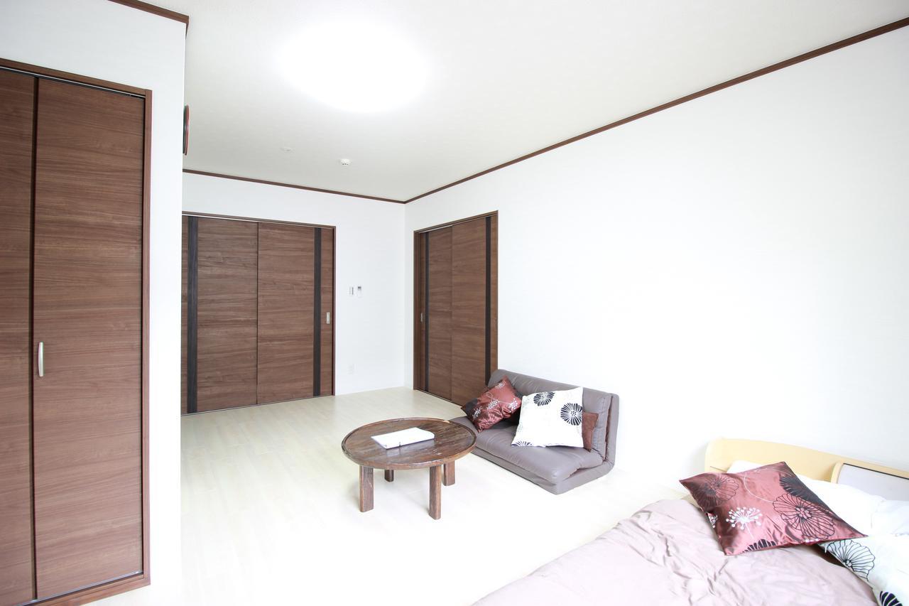 マンションかわた Apartamento Osaca Exterior foto